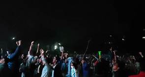 Bangladesh festeja el gol de Julián Álvarez en la semifinal del Mundial
