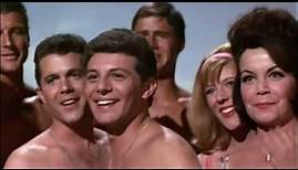 CLASSIC FILM REVIEW - Bikini Beach (1964)