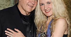 Meat Loaf's Daughter Pens Tribute to Late Musician Dad: "I Love You Always"
