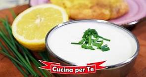 Panna acida (sour cream recipe) - Scuola di Cucina