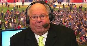 Verne Lundquist signs off from college football for one last time