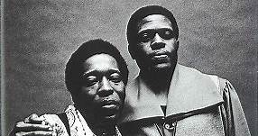 Buddy Guy & Junior Wells - Play The Blues / The Deluxe Edition
