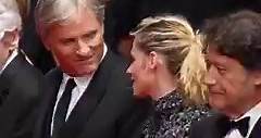 Este momento entre Viggo Mortensen y Kristen Stewart 🥺 | Esquire Spain