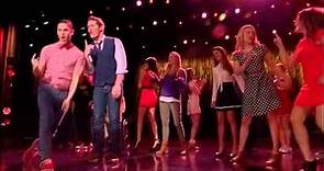 Don't stop believin' - Glee cast (season 1 to 5) Mashup of all the performances