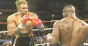 When Scary Shannon Briggs Was Confronted By Unknown Darroll Wilson