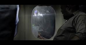 Zombie airport outbreak!! The Living: Zombie Outbreak on an AIRPLANE!
