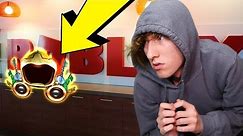 SNEAKING INTO ROBLOX HQ AND FINDING THE GOLDEN DOMINUS! (IRL VLOG)