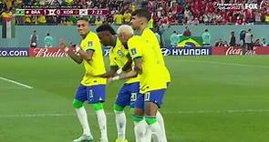 Brazil's Vinicius Junior scores goal vs. Republic of Korea in 7' | 2022 FIFA World Cup