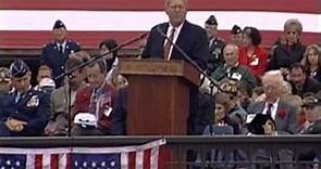 Governor William J. Janklow speaks at the dedication of South Dakota's WWII Memorial