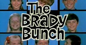 The Brady Bunch (1969) Restored opening titles.