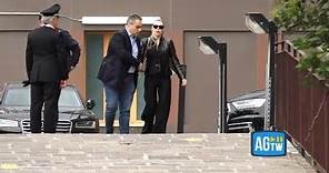 Barbara Berlusconi arriva all'Ospedale San Raffaele per far visita al padre Silvio