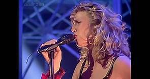 Sophie B Hawkins - Right Beside You - TOTP - 1994 [Remastered]