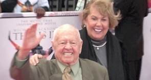 Mickey Rooney and wife Jan at 'This Is It' premiere (2009)