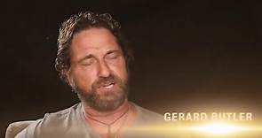 Gerard Butler & Ric Roman Waugh behind the scenes of 'Greenland'