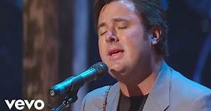Vince Gill - Go Rest High On That Mountain (Live)