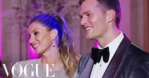 Tom Brady & Gisele Bündchen on Her "Bootylicious" Dress | Met Gala 2017