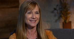 'Top of the Lake' Star Holly Hunter Interview on Approach to Acting, Reflecting on Career