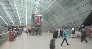 How to get to Sheraton Frankfurt Airport Hotel from long distance train station, Frankfurt Airport