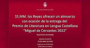 SS.MM. los Reyes ofrecen un almuerzo con ocasión de la entrega del Premio Cervantes 2022