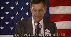 Voinovich with Crowd & Senate Campaign Speech