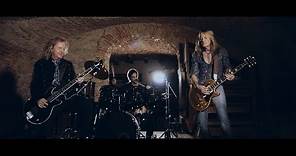 Revolution Saints - "Light In The Dark" (Official Video) #DeenCastronovo #DougAldrich #JackBlades