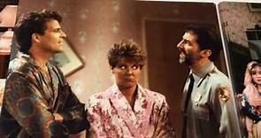 Interview with actress Amanda Bearse from "Married With Children" and "Fright Night"