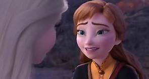 Anna y Elsa salvan el día, juntas | Frozen