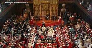 Regno Unito, cerimonia di apertura del Parlamento: la Regina rinuncia, debutta Carlo
