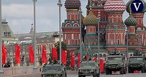 Rusia celebra el desfile del Día de la Victoria en la plaza Roja de Moscú