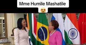 🎥 Her Excellency Dr Tshepo Motsepe, First Lady of the Republic of South Africa, meets H.E. Humile Mashatile during the Spousal Luncheon on the margins of XV #BRICS Summit 2023 #BRICSZA #bricssummit #brics #mzansitiktok #fypmzansitiktok #bricssummit2023 #ramaphosa #mashatile