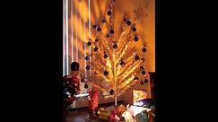 Classic aluminum christmas tree with color wheel