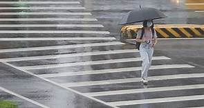 卡努還沒走，下周恐又有颱風生成！11縣市慎防大雨，氣象專家揭未來一週天氣-風傳媒