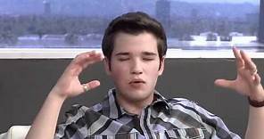 Nathan Kress Answers Your Twitter Questions!