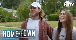Can This House Be Saved? | Home Town (Recap) | HGTV