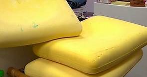 寢具廠商捐贈「不良品」 1500顆乳膠枕「黏黏的」｜東森新聞