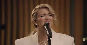 Tori Kelly - O Holy Night (From A Tori Kelly Christmas - Live From Capitol Studios)