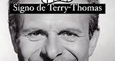 El signo de Terry-Thomas constituye un hallazgo imagenológico de la radiografía simple que se produce en pacientes con disociación escafosemilunar o subluxación rotatoria del escafoides. Se caracteriza por el ensanchamiento y separación del espacio entre el escafoides y el semilunar mayor a 2 mm, haciéndose evidente en la proyección posteroanterior de la muñeca. El nombre del signo, Terry-Thomas, es una alusión al homónimo comediante y actor británico que tenía sus dientes incisivos muy separado
