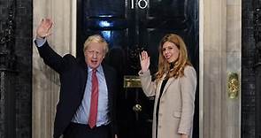 Así es por dentro la residencia de Boris Johnson en el 10 de Downing Street: alfombras persas, columnas jónicas...