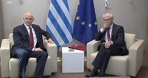 Papandreu negocia el rescate griego en Bruselas