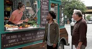 Watch Superior Donuts Season 2 Episode 1: Superior Donuts - What the Truck? – Full show on Paramount Plus
