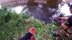 Video captures moment magnet fishers discover old Royal Navy canon in River Don, Sheffield