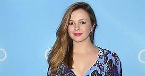 AMBER TAMBLYN PAYS AN EMOTIONAL VISIT TO GENERAL HOSPITAL