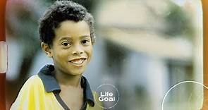 La increíble vida de Ronaldinho, de la favela a la cima del mundo | Oh My Goal