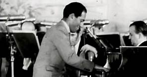 Gershwin plays I Got Rhythm (1931, 3 camera views)