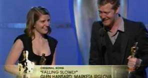 "Falling Slowly" winning Best Original Song Oscar®