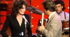 Dick Clark Interviews Motels - American Bandstand 1982