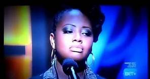 Lalah Hathaway sings "A Song For You" on BET's "Apollo Live"
