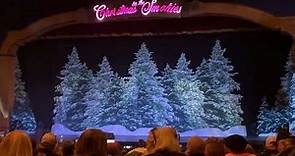 Dollywood “Christmas in the Smokies” show