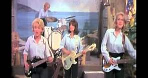 The Girls On The Beach - I Want to Marry A Beatle
