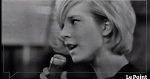 Octobre 1962 : Sylvie Vartan chante le « Locomotion »